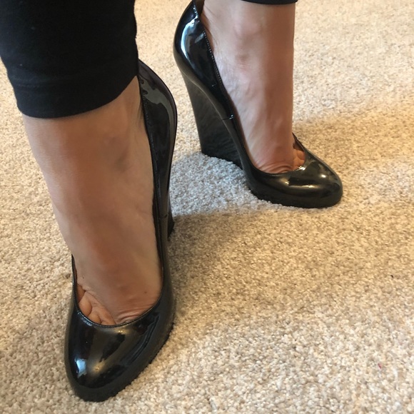 Christian Louboutin wedges - Picture 9 of 10